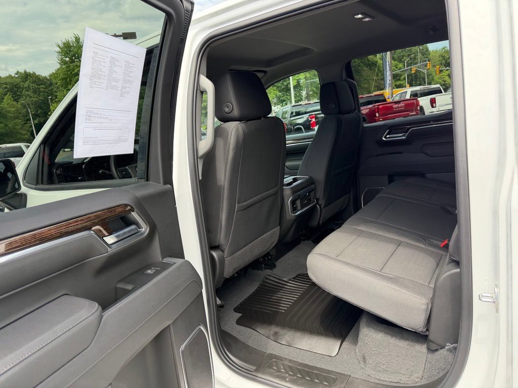 Certified 2026 GMC Sierra 1500 Elevation w/ Preferred Package AWD/4WD image 12