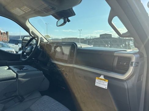 New 2026 Ford F350 XLT w/ XLT Premium Package AWD/4WD image 16