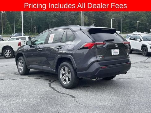 Used 2024 Toyota RAV4 XLE AWD/4WD image 3