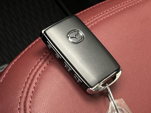 Certified 2023 MAZDA CX-5 Carbon Edition image 28