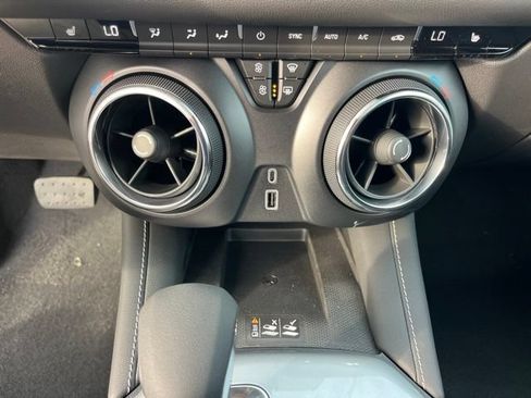 New 2026 Chevrolet Blazer LT w/ Convenience Package FWD image 26