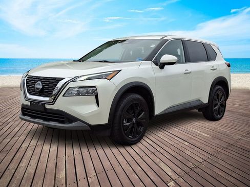 Used 2023 Nissan Rogue SV AWD/4WD image 3