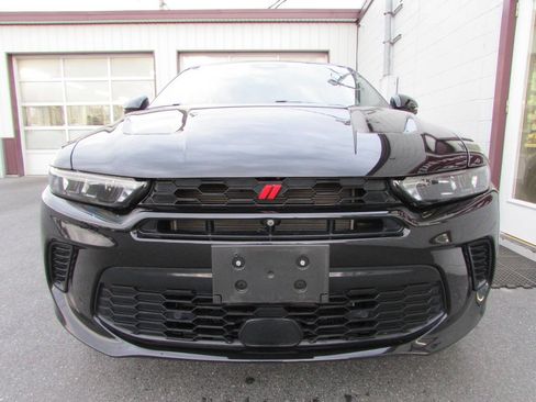 Used 2024 Dodge Hornet R/T Plus w/ Tech Pack Plus w/o Parking image 2