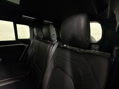 Used 2023 Land Rover Defender 110 S AWD/4WD image 24