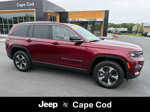 Used 2023 Jeep Grand Cherokee 4WD 4xe image 1