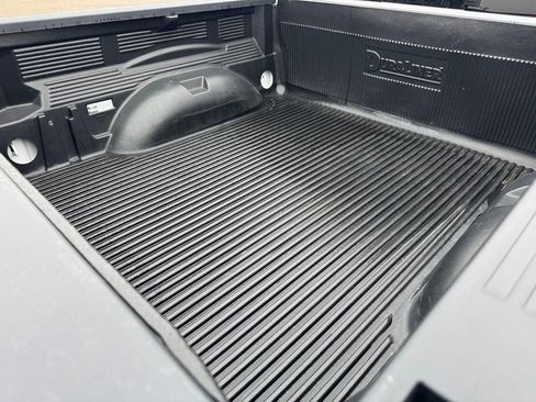 Used 2025 RAM 1500 Big Horn AWD/4WD image 5