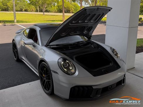 Used 2025 Porsche 911 Carrera 4 GTS AWD/4WD image 37