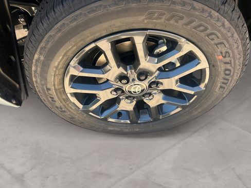 New 2026 Toyota Tundra Platinum AWD/4WD image 14