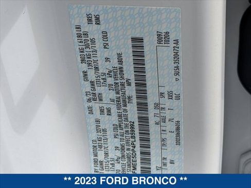 Certified 2023 Ford Bronco Badlands w/ Sasquatch Package AWD/4WD image 24