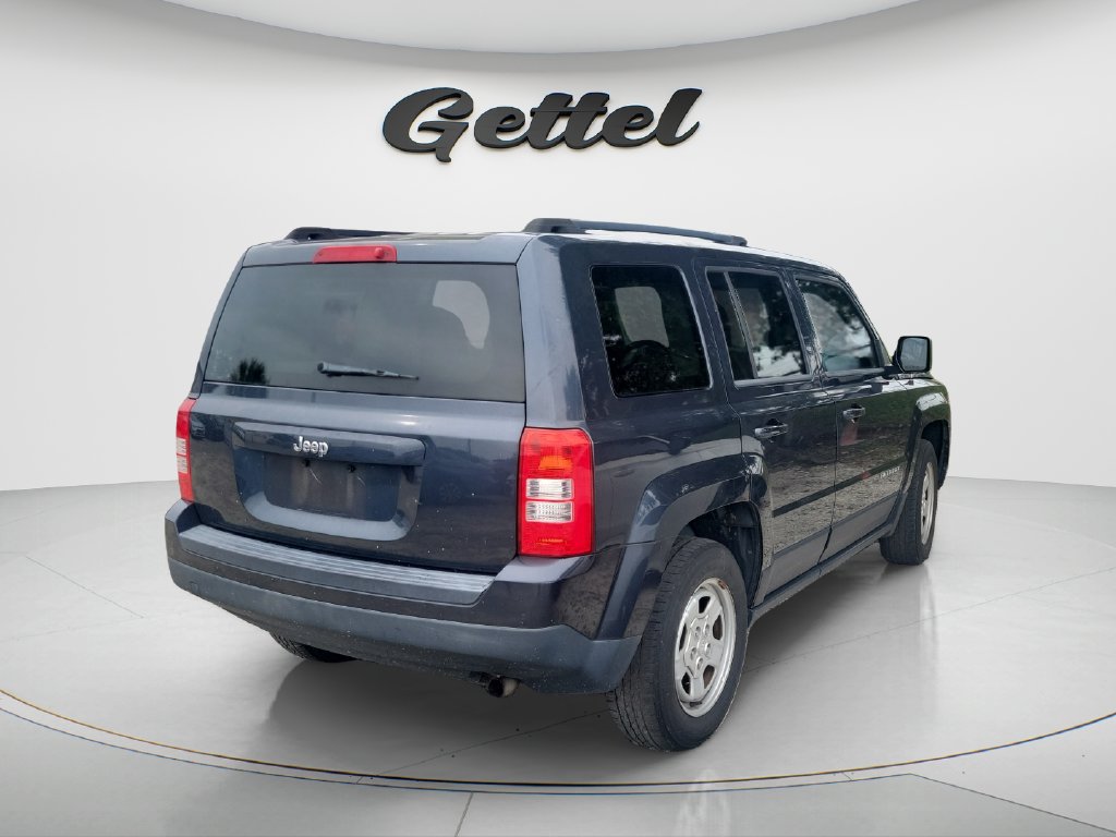 Used 2014 Jeep Patriot Sport w/ Power Value Group FWD image 6