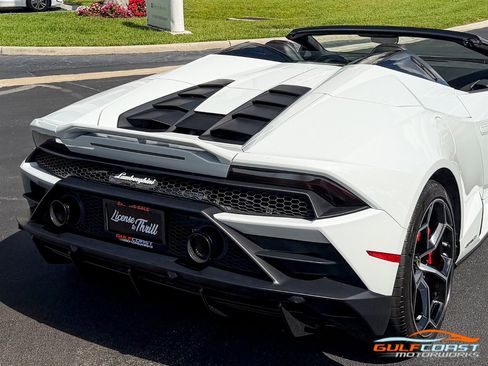 Used 2020 Lamborghini Huracan EVO AWD/4WD image 57