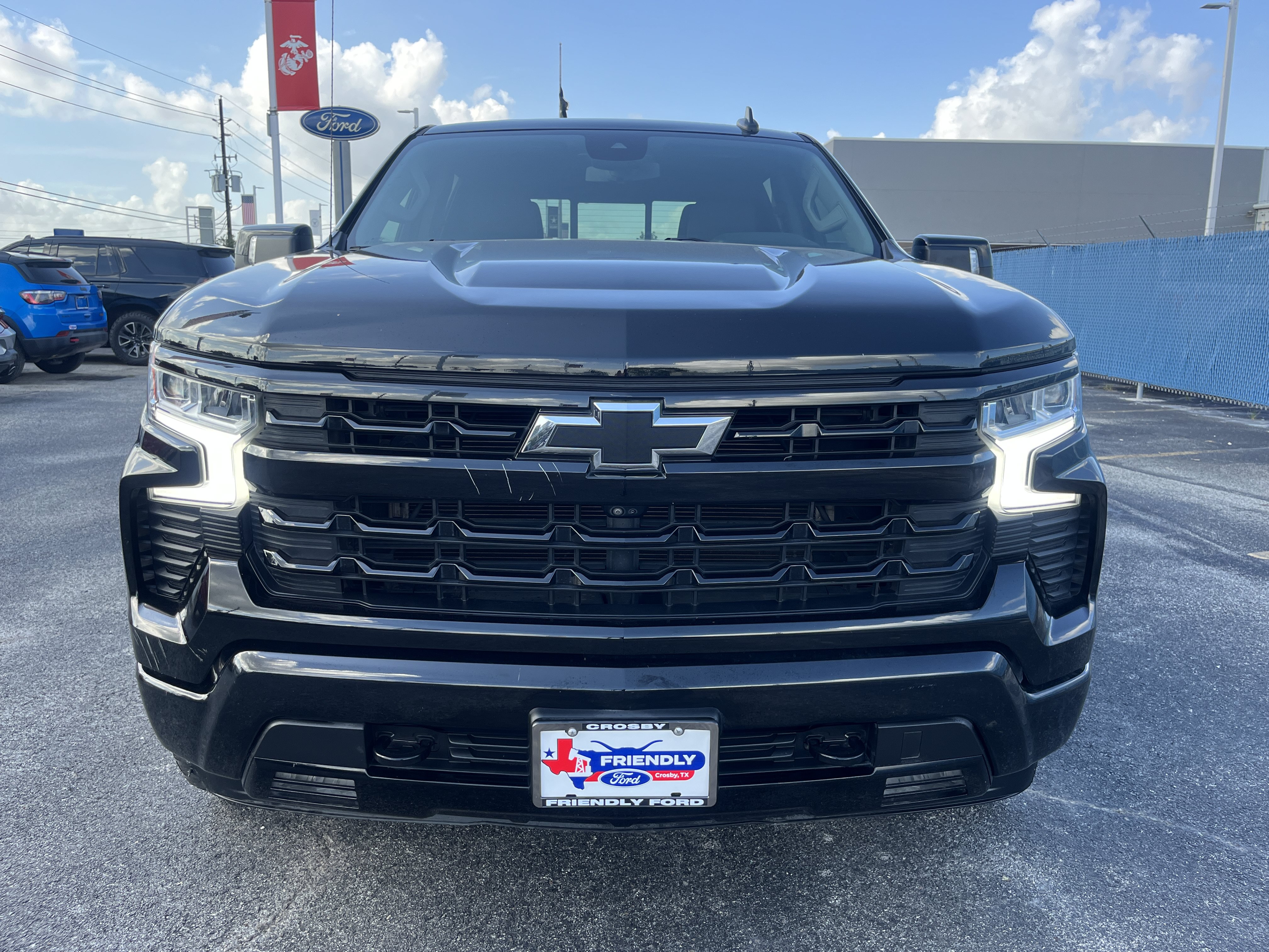 Used 2023 Chevrolet Silverado 1500 RST AWD/4WD image 8