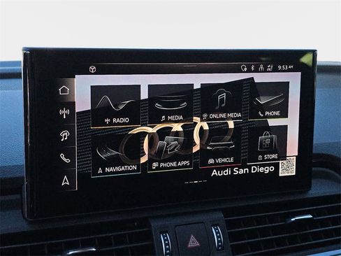 Certified 2025 Audi Q5 2.0T Premium Plus w/ Premium Plus Package image 24