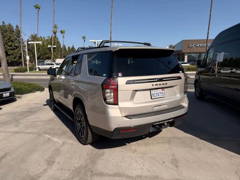 Used 2021 Chevrolet Tahoe Z71 w/ Z71 Signature Package AWD/4WD image 4