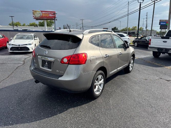 Used 2011 Nissan Rogue SV w/ Premium Pkg AWD/4WD image 4