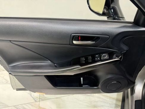 Used 2021 Lexus IS 300 w/ Comfort Package RWD image 12