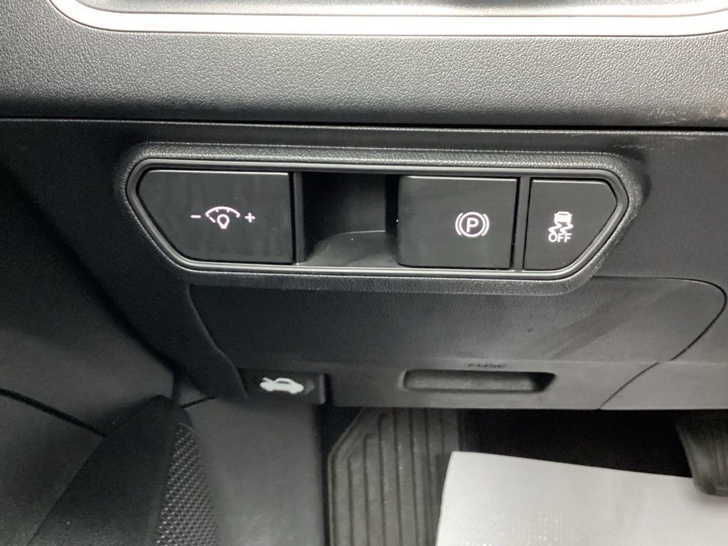 Used 2025 Kia K4 FWD image 20