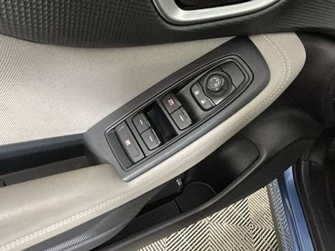 Used 2024 Subaru Forester AWD/4WD image 11