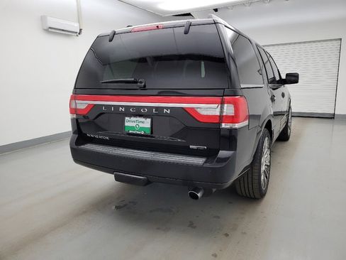 Used 2016 Lincoln Navigator Reserve AWD/4WD image 7