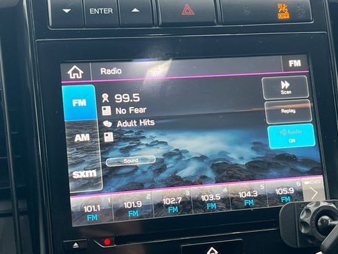 Used 2019 Subaru Ascent Limited w/ Popular Package #2A image 16