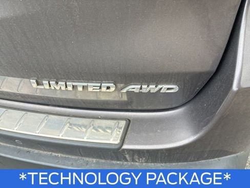Used 2019 Toyota Highlander Limited image 9