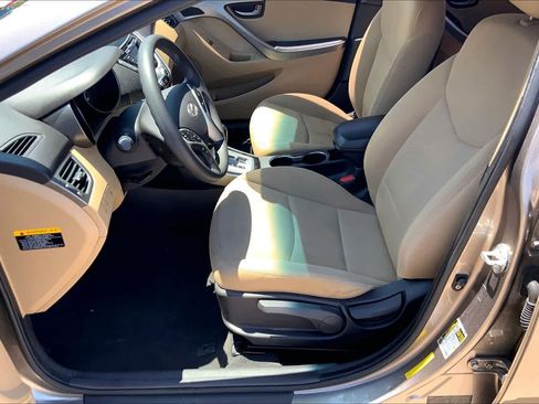 Used 2012 Hyundai Elantra GLS w/ Preferred Pkg 3 FWD image 5