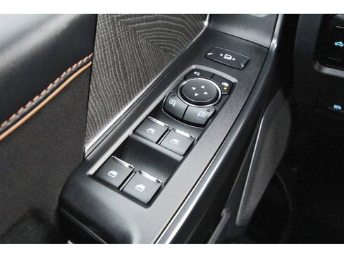 Used 2024 Ford F450 Platinum w/ FX4 Off-Road Package image 21