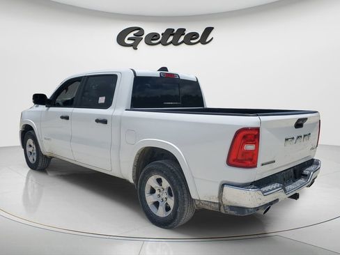 Used 2025 RAM 1500 Big Horn AWD/4WD image 7
