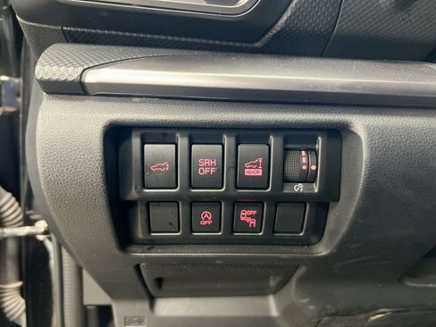 Used 2022 Subaru Forester Premium AWD/4WD image 13