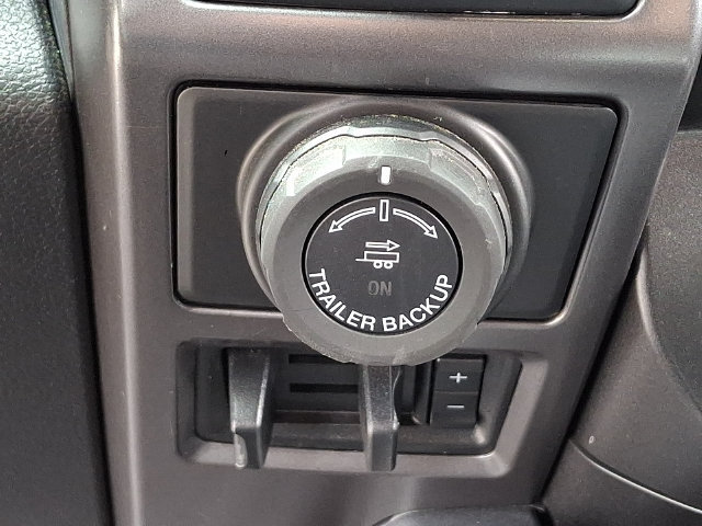 Used 2020 Ford F150 XLT w/ Equipment Group 302A Luxury AWD/4WD image 23