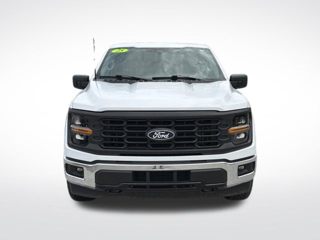 Used 2025 Ford F150 XLT w/ Equipment Group 301A Standard AWD/4WD image 8