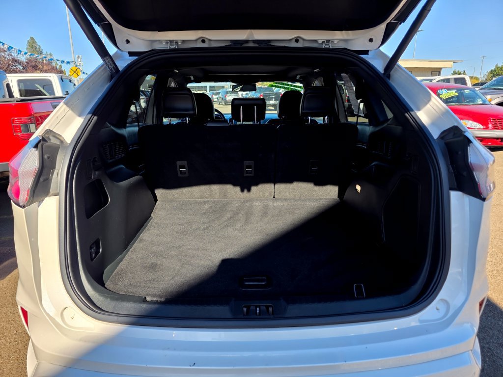 Used 2019 Ford Edge ST w/ Equipment Group 401A AWD/4WD image 22