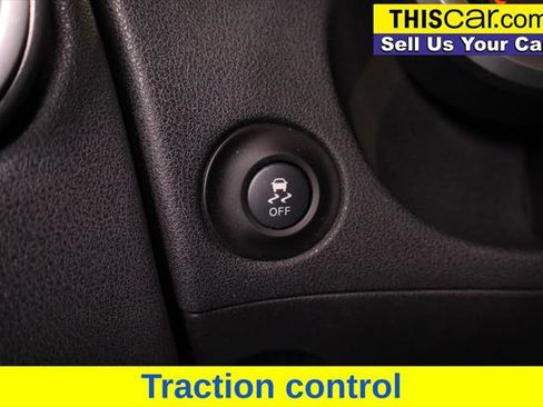 Used 2016 Nissan 370Z Sport image 13