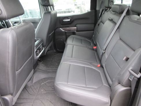 Certified 2019 Chevrolet Silverado 1500 LTZ w/ LTZ Texas Edition AWD/4WD image 16