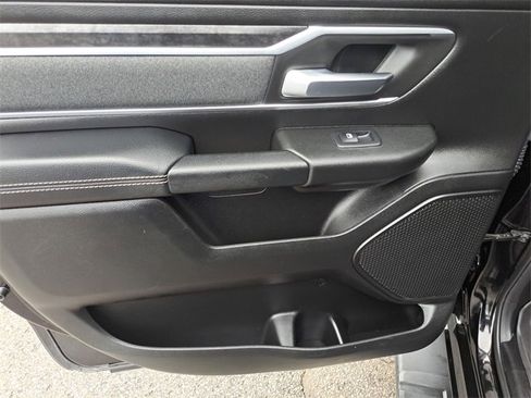 Used 2020 RAM 1500 Big Horn image 11