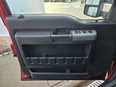 Used 2016 Ford F250 Lariat w/ Lariat Ultimate Package image 21