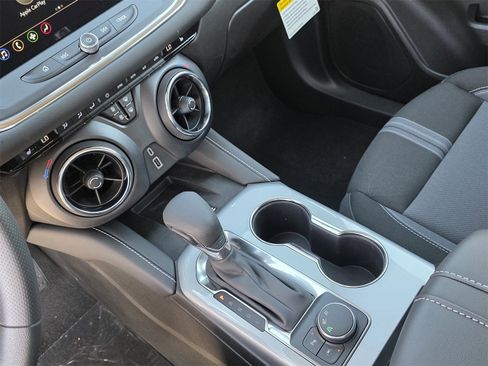 New 2026 Chevrolet Blazer LT w/ Convenience Package image 16