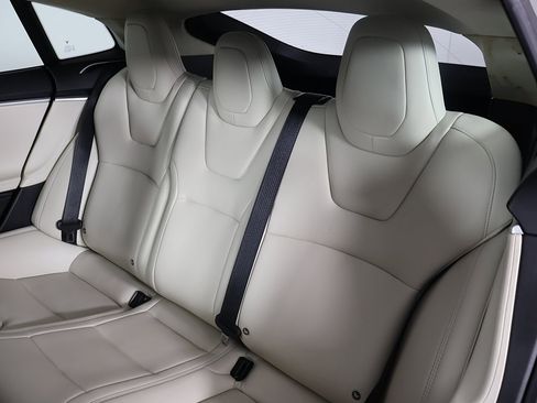 Used 2017 Tesla Model S 75D image 31