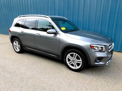 Used 2020 Mercedes-Benz GLB 250 4MATIC image 7