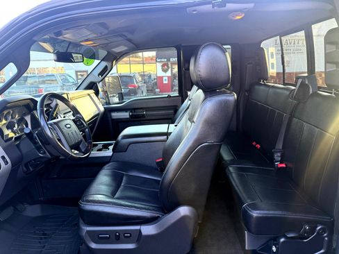 Used 2015 Ford F350 Lariat image 22