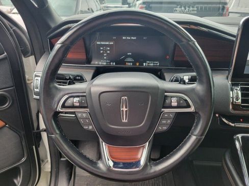 Used 2021 Lincoln Navigator L Reserve RWD image 16