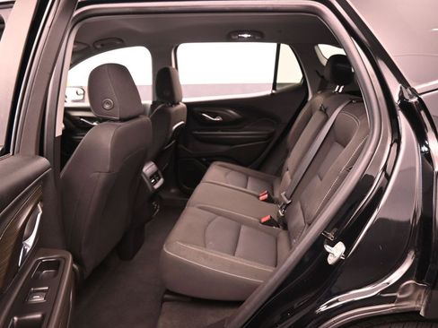 Used 2023 GMC Terrain SLE image 28
