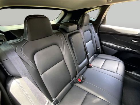 Certified 2025 Nissan Murano SL w/ Cargo Package AWD/4WD image 19
