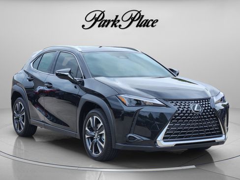 New 2026 Lexus UX 300h FWD image 4