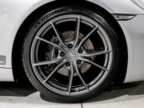 Used 2018 Porsche 911 Carrera T RWD image 49