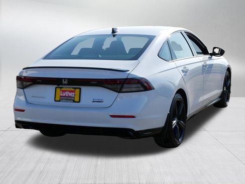 Certified 2025 Honda Accord Sport image 6