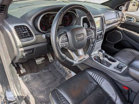 Used 2018 Jeep Grand Cherokee Trackhawk AWD/4WD image 9