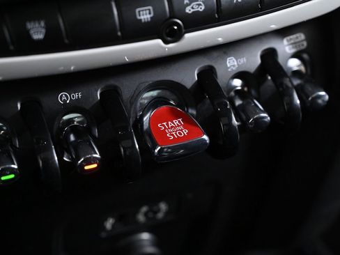 Used 2018 MINI Cooper Countryman S image 17