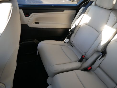 New 2026 Honda Odyssey EX-L image 12