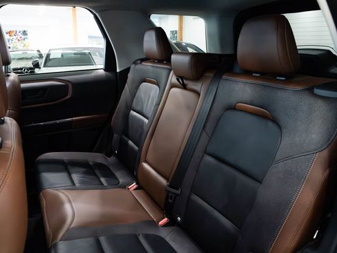 Used 2022 Ford Bronco Sport Outer Banks w/ Tech Package image 21